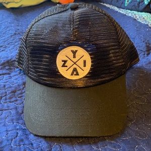 ZYIA mesh hat